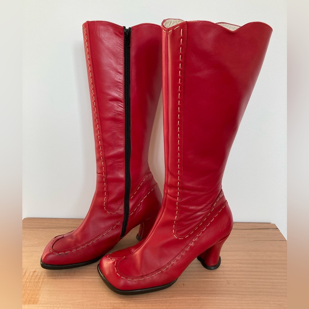John Fluevog Hi Choice Borden Heart Boots RARE